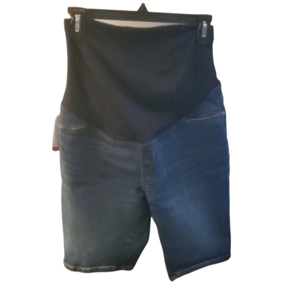 Isabel Maternity Crossover panel Bermuda jean shorts Size 2